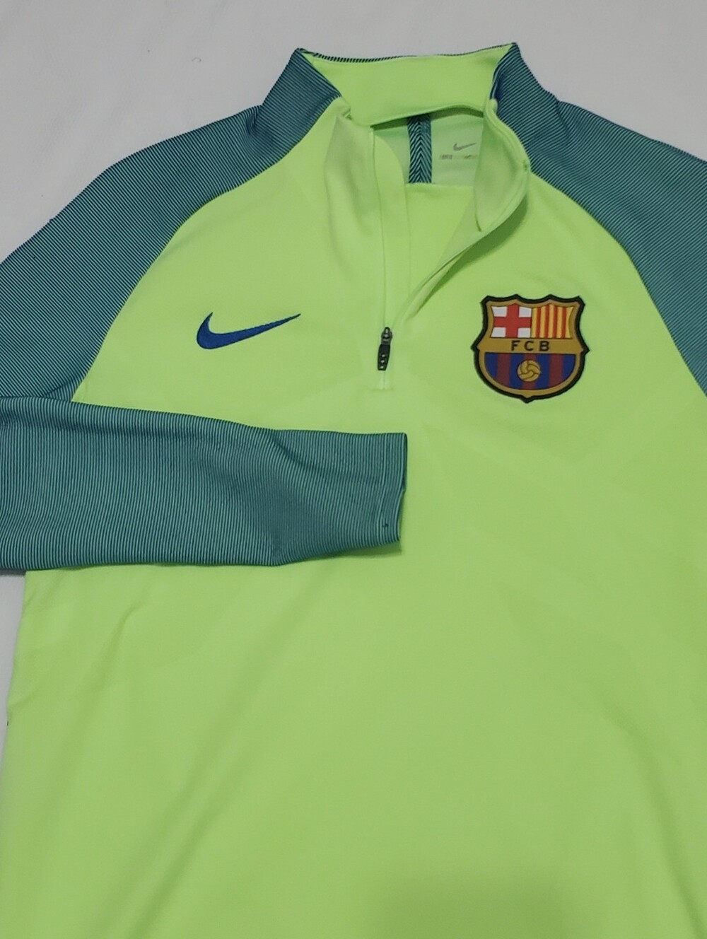 Nike Aeroswift FC Barcelona Training Shirt Strike Drill Ghost Green Mens Medium - Picture 10 of 13